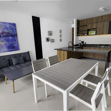Angelina 28 Beachfront And Family Apartments - Modern And Relaxing Long Stays - 20 Min From Cancun Airport Пуерто Морелос Екстериор снимка