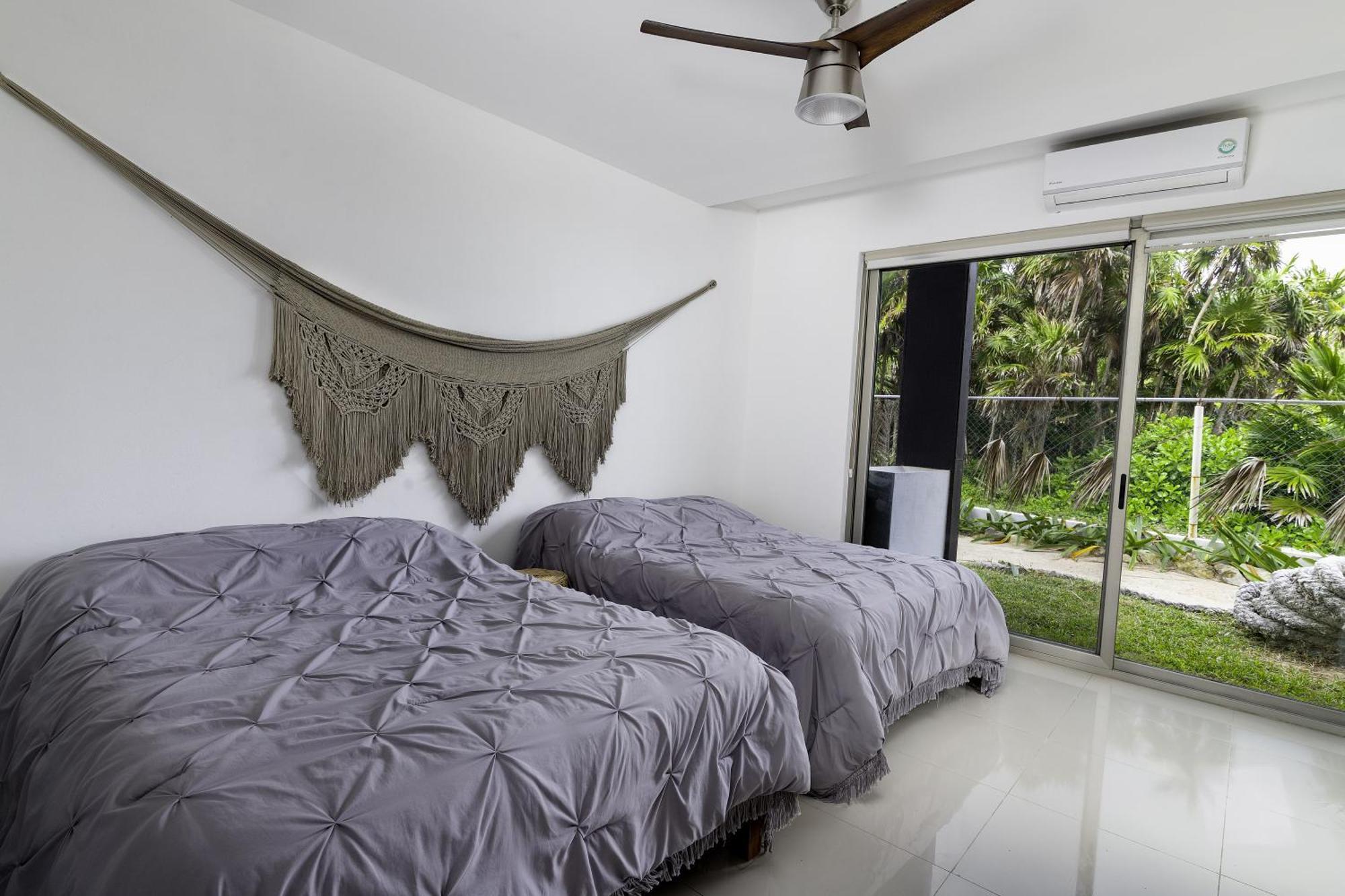Angelina 28 Beachfront And Family Apartments - Modern And Relaxing Long Stays - 20 Min From Cancun Airport Пуерто Морелос Екстериор снимка