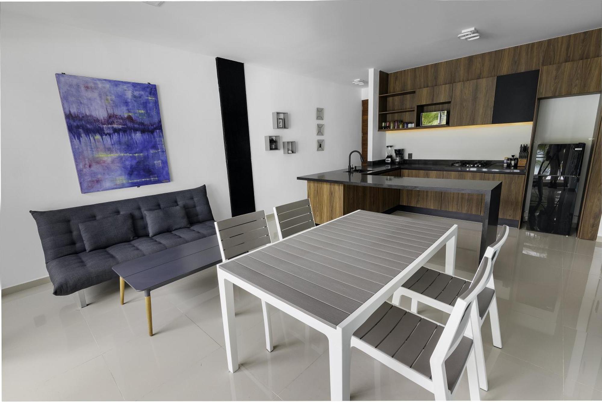Angelina 28 Beachfront And Family Apartments - Modern And Relaxing Long Stays - 20 Min From Cancun Airport Пуерто Морелос Екстериор снимка